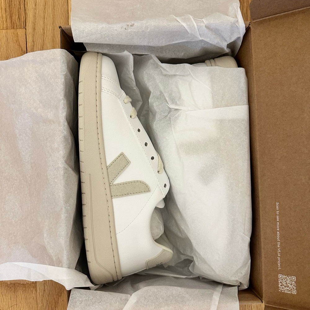 Veja Urca - White/Natural Size 39